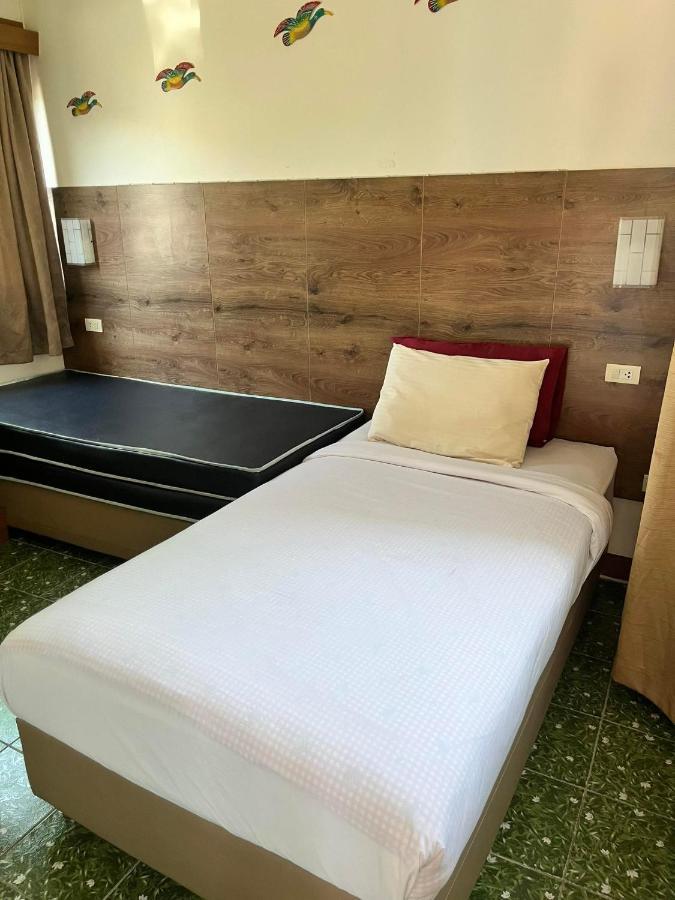 Ferienwohnung Baan Rachaya Chiang Mai Exterior foto